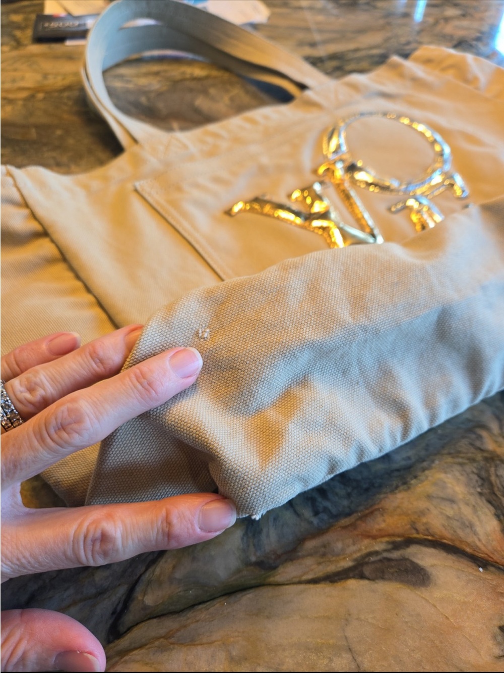 Louis Vuitton Limited Edition 2007 Cruise "That's Love" Canvas GM Tote Bag Rare - Picture 9 of 16